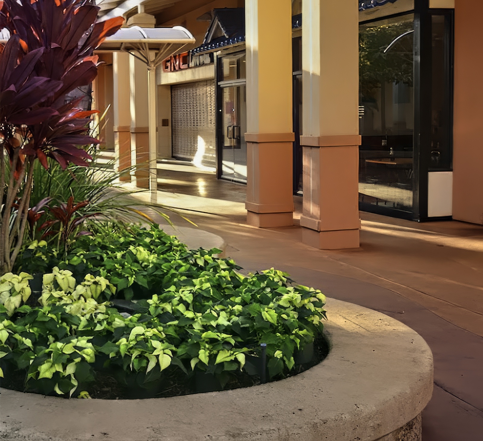 Islander on The Beach - Landscape Maintenance - No Ka Oi Landscape Services - Kauai, HI