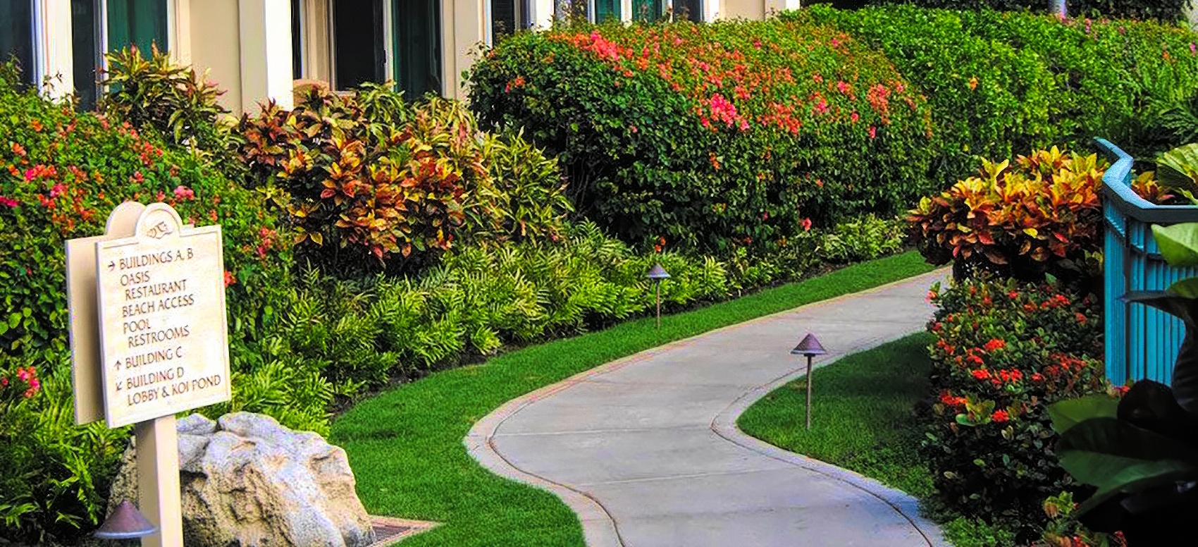 Waipouli Beach Resort & Spa - No Ka Oi Landscape Services